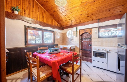Albiez-le-Vieux Apartment | Apartment 'Balcon' with Mountain View