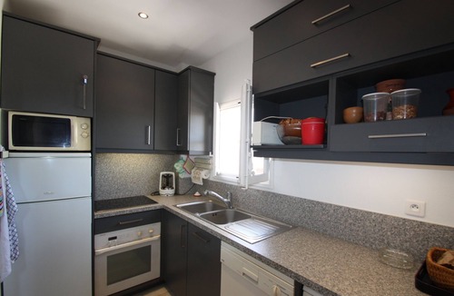 Grimaud Apartment | Apartment/ Flat - Port-grimaud