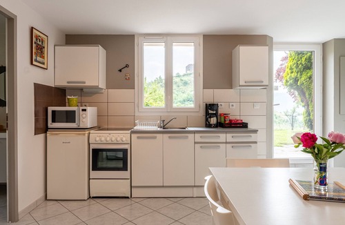 Le Chatel Apartment | Apartment 'T2' with Mountain View, Private Garden and Wi-Fi