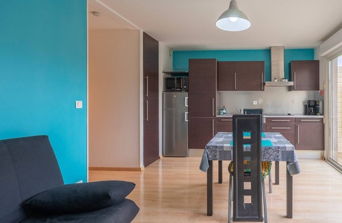 Saint-Simon-de-Bordes Apartment | Apartment 'Le Clos Du Champ De L'Amour - Ile D'Oléron' with Private Pool and Air Conditioning