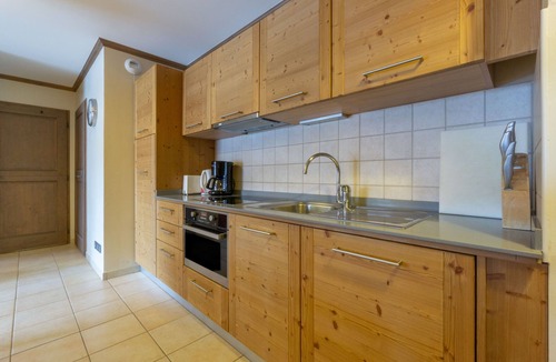 Sainte-Foy-Tarentaise Apartment | Apartment 'B56 - Eco Le Ruitor' with Mountain View and Balcony