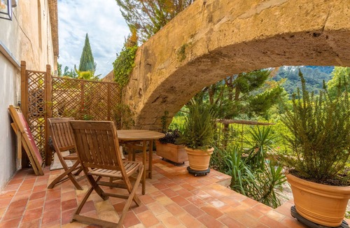Meounes-les-Montrieux House | Apartment 'Gîte De Charme' with Mountain View, Wi-Fi and Air Conditioning