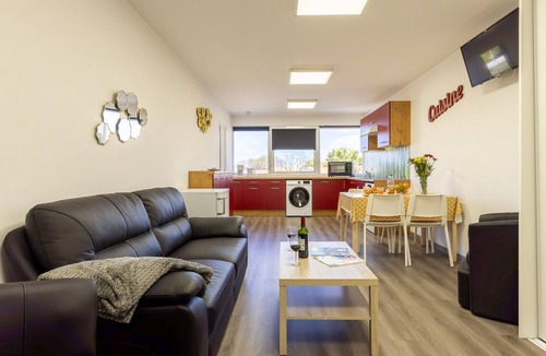 Narrosse Apartment | Apartment 'L'îlot Narrossais Idéal Curistes 4' – Conciergerieland
