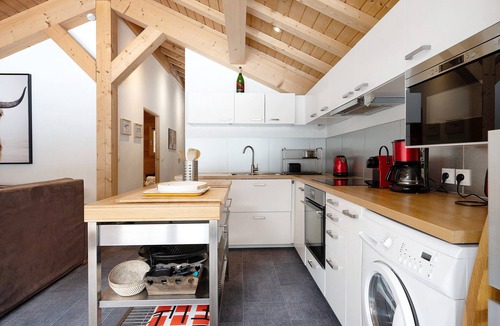 Nancroit Apartment | Apartment 'Le Chalet Ponturin': Mountain View, Balcony, and Wi-Fi