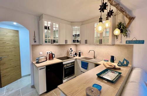 Sainte-Maxime Apartment | Apartment/Mazet with garden (150m2) and sea view in a quiet location near the town center