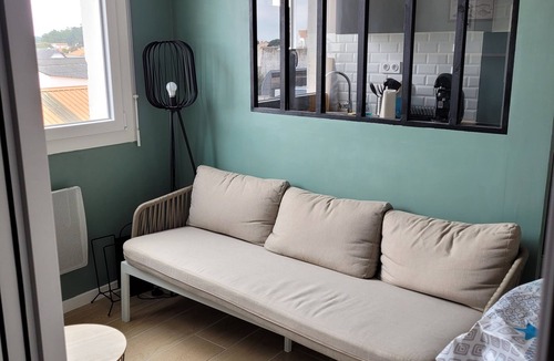 Fromentine Apartment | Apartment near bus station/town center/beach. all on foot!