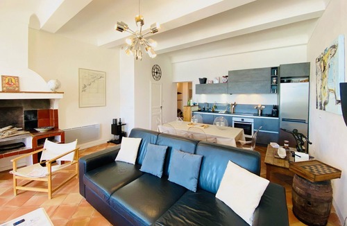Old Town Apartment | Apartment **** Port Saint-Tropez Exceptional view