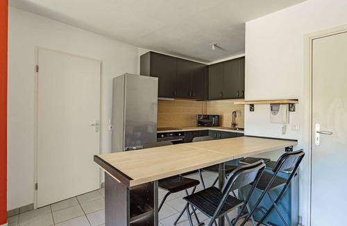 Bayonne Apartment | Apartment with parking, 2 guests - Near Bayonne