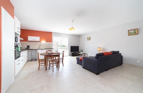 Saint Palais Apartment | Appart' Roseau des Marais - lumineux, climatisé et parking privé - Chelona'Loc