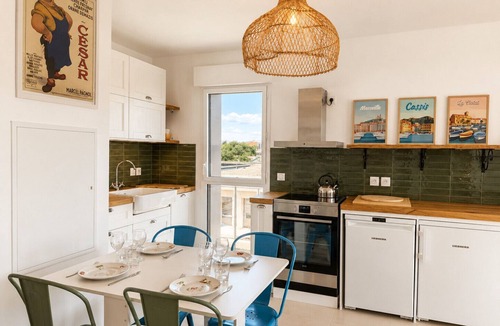Sainte-Anne Apartment | Appart standing avec terrasse et parking - Prado