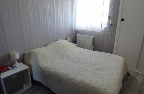Saint-Gilles-Croix-de-Vie Apartment | Appartement Saint-Gilles-Croix-de-Vie, 3 pièces, 5 personnes - FR-1-428-82