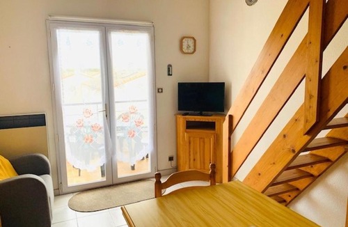 Bretignolles-sur-Mer Apartment | Appartement à 100m de la Plage du Marais Girard - 1 Chambre + Mezzanine - Parking Privatif - FR-1-231-211