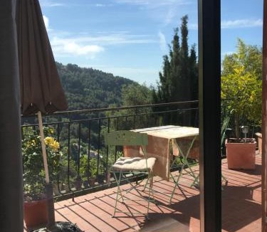 Castellar Apartment | Appartement 2 pièces - Le Berceau