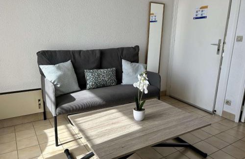 Saint-Aygulf Apartment | Appartement 2P/Mezzanine 4 Pers à Saint-Aygulf - Terrasse, Parking, Lave-linge - FR-1-226A-14