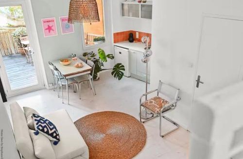 6th Arrondissement Apartment | Appartement avec terrasse & mezzanine Cœur du 6ème - La Plaine