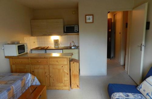 Le Pleynet Apartment | Appartement cosy au pied des pistes avec balcon, ascenseur, casier à skis et parking gratuit - FR-1-557A-36