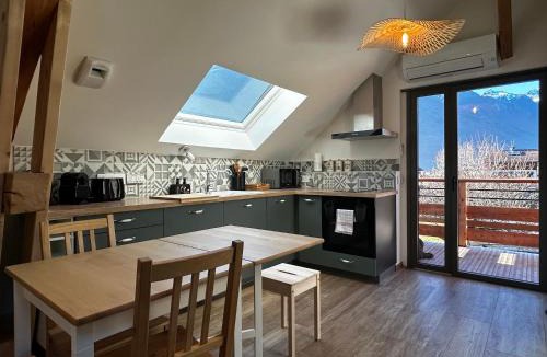 Saint-Avre Apartment | Appartement cosy & calme - L'Augustine