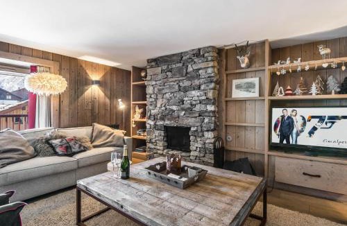 Val-d'Isere Apartment | Appartement de standing avec balcon en plein centre, près des pistes - 4 chambres, 8 personnes - FR-1-567-49