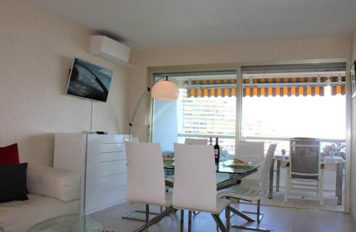 Villeneuve Loubet Beach Apartment | Appartement Moderne avec Terrasse et Garage - Villeneuve-Loubet - FR-1-252A-72