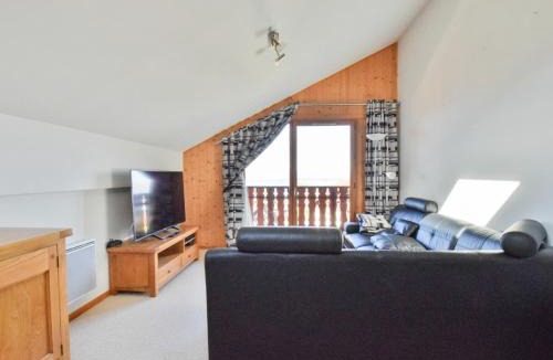 Villaroger Apartment | Appartement spacieux proche des pistes avec balcon et parking - FR-1-498-123