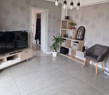 Sainte-Marguerite Apartment | Appparement T3 Marseille 13009