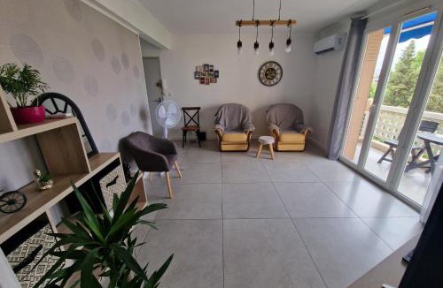 Sainte-Marguerite Apartment | Appparement T3 Marseille 13009