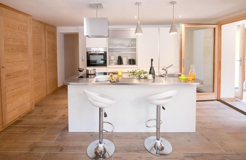 Les Bossons Apartment | Apt La Creusettaz near Chamonix w/garden & parking, Chamonix, France