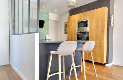Arbonne Apartment | Arbonne - contemporary house with swimming pool