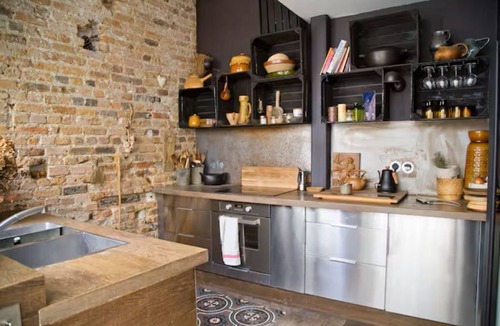 Clignancourt Apartment | Architectual designed Atelier at the footsteps of Sacre Coeur