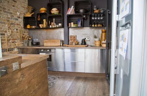 Clignancourt Apartment | Architectual designed Atelier at the footsteps of Sacre Coeur