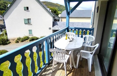 Arreau Apartment | Arreau, Apt: 1-bedroom apartment with terrace and pool, Lake Génos