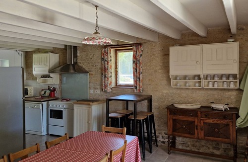 Saint-Pierre-d'Amilly Cottage | at domaine de pegon, in 6 restored gite with pool & reception room