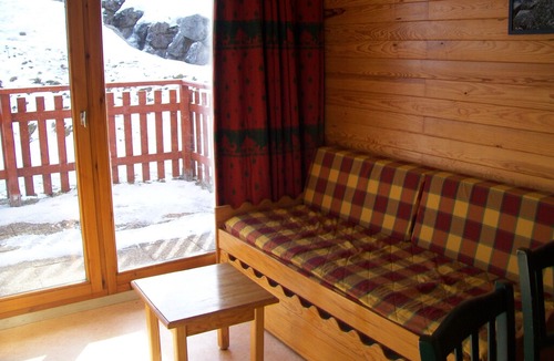 Saint-Francois-Longchamp Apartment | AT THE FOOT OF THE SLOPES OF THE ESTATE