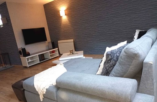 Saint-Jean-de-Maurienne Apartment | At the foot of the Maurenaise mountains.