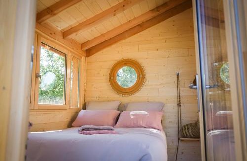 Chartrier-Ferriere Cabin | Au coeur de nos bois