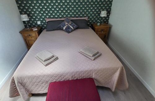 Brives-sur-Charente Bed & Breakfast | Au petit chai des Morinauds