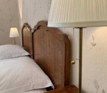 Blaye Hotel | AUBERGE DU PORCHE