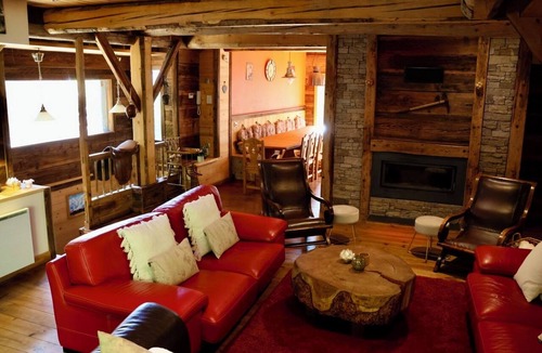 Saint-Jean-d'Arves Ski Chalet | Authentic chalet