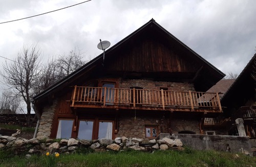 Les Bottieres Ski Chalet | Authentic, comfortable chalet in exceptional surroundings.