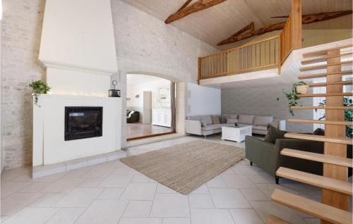 Arthenac House | Awesome Home In Arthenac
