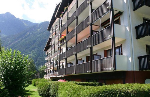 Chamonix City Centre Apartment | Beau 3 pièces spacieux avec parking proche du Mont Blanc - 6 pers. - FR-1-517-15
