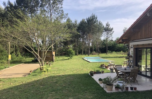 Saint-Geours-de-Maremne Villa | Beautiful new Landaise with character