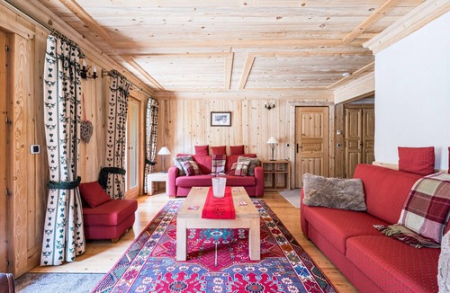 Le Cret Apartment | Beautiful 3-room apartment, near the center, with parking