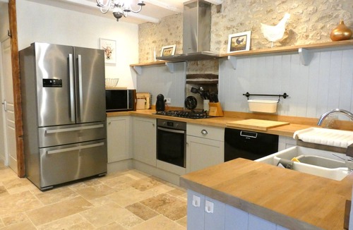 Merignac Cottage | Beautiful 4 bed rural Gite sleeps 10 with pool