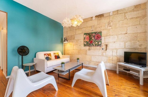 Hotel de Ville - Quinconces Apartment | Beautiful apartment for 4 heart historic district, near rue St-Catherine