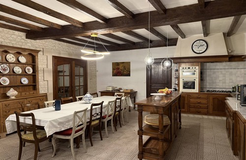 Saint-Palais-du-Ne House | Beautiful Charente residence - heated swimming pool