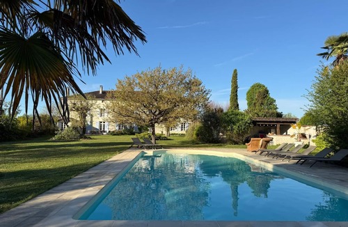 Saint-Palais-du-Ne House | Beautiful Charente residence - heated swimming pool