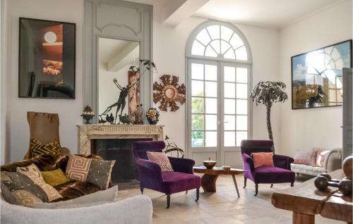 Leognan House | Beautiful Home In Léognan With Sauna