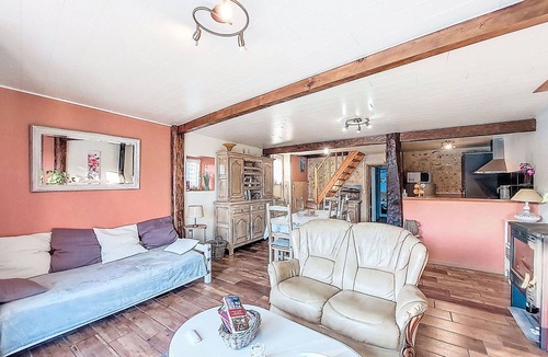 Cissac-Medoc House | Beautiful private villa for 5 people with WIFI, pool, TV and terrace