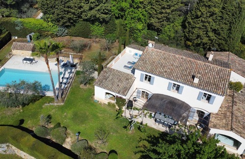 Valbonne Villa | Beautiful Provencal Villa with pool, walking distance to Valbonne